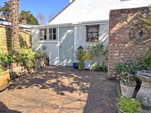 Photo 6- click for photo gallery